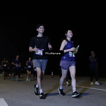 Runner Photo 7530465