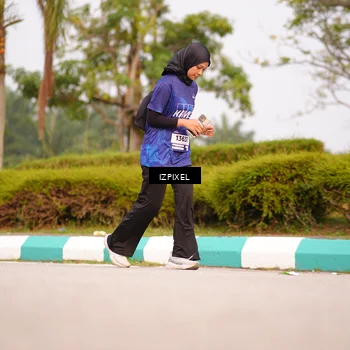 Runner Photo 7530479