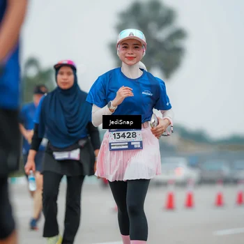 Runner Photo 7530499