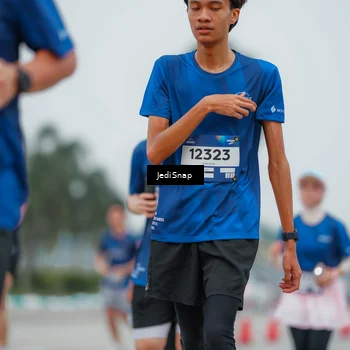 Runner Photo 7530504
