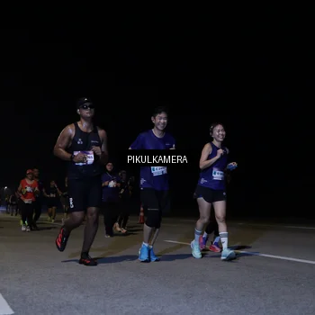 Runner Photo 7530512