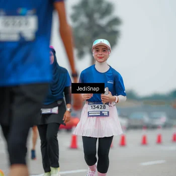 Runner Photo 7530515