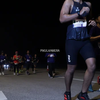 Runner Photo 7530525