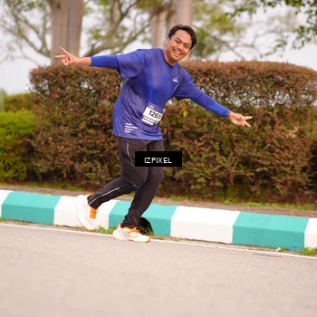 Runner Photo 7530530