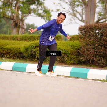Runner Photo 7530531