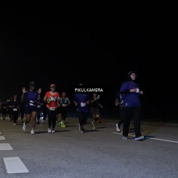 Runner Photo 7530532