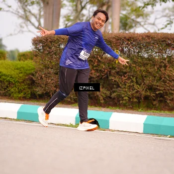 Runner Photo 7530533
