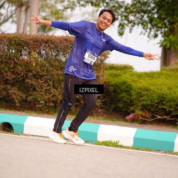 Runner Photo 7530536