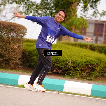 Runner Photo 7530540