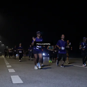 Runner Photo 7530544