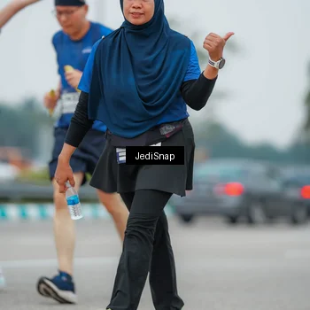 Runner Photo 7530547