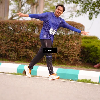 Runner Photo 7530557