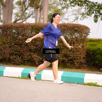 Runner Photo 7530560