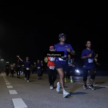 Runner Photo 7530562