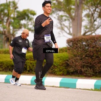Runner Photo 7530566