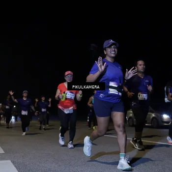 Runner Photo 7530590