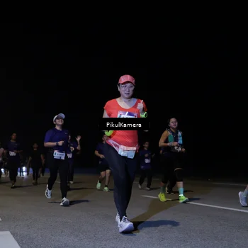 Runner Photo 7530591