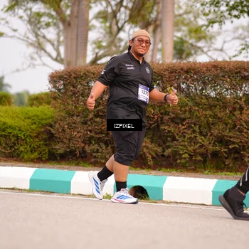 Runner Photo 7530592