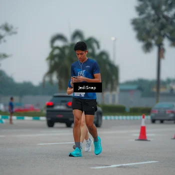 Runner Photo 7530598