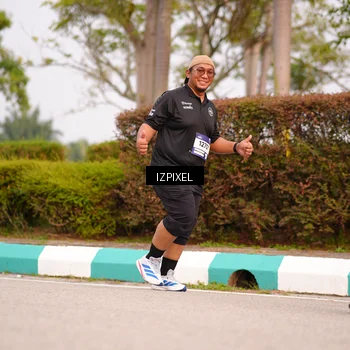 Runner Photo 7530599