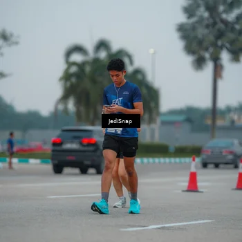 Runner Photo 7530608