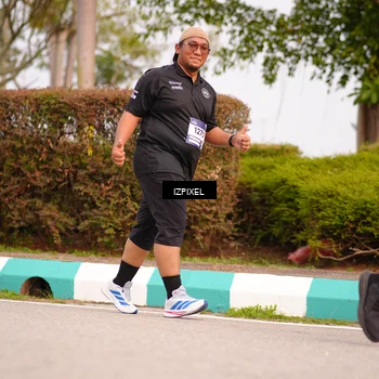 Runner Photo 7530611