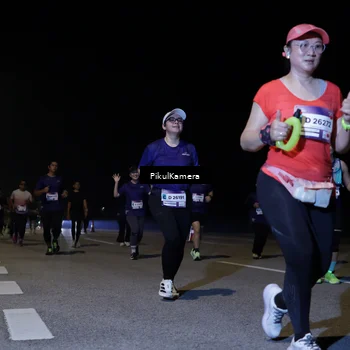Runner Photo 7530612