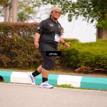 Runner Photo 7530613