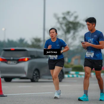 Runner Photo 7530620
