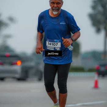 Runner Photo 7530649
