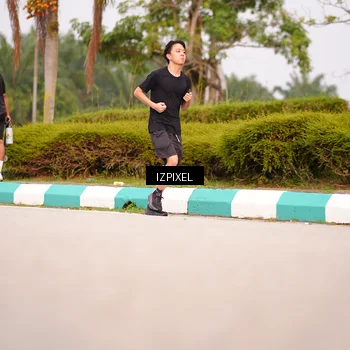 Runner Photo 7530652