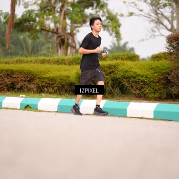 Runner Photo 7530653