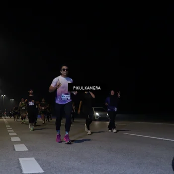 Runner Photo 7530657