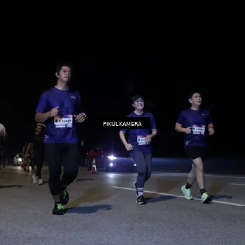 Runner Photo 7530658