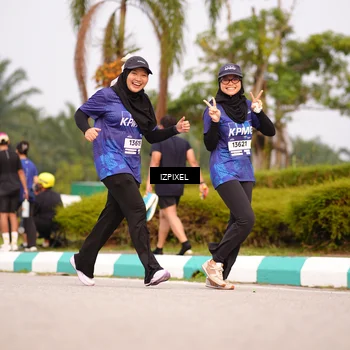 Runner Photo 7530704