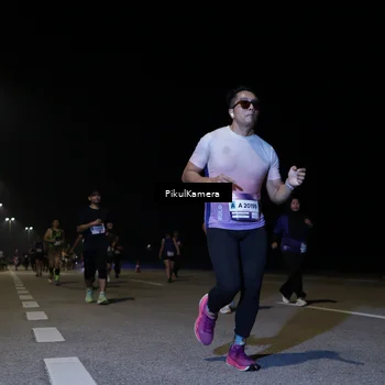 Runner Photo 7530710