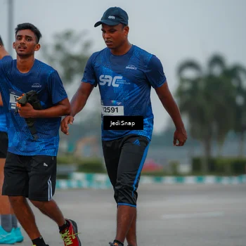 Runner Photo 7530718
