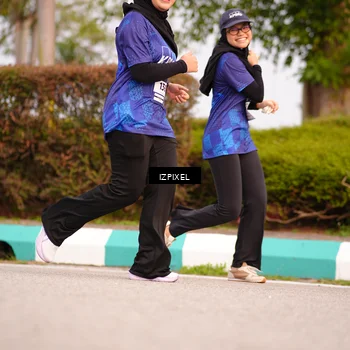Runner Photo 7530725