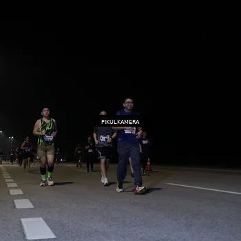 Runner Photo 7530758