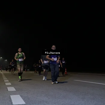 Runner Photo 7530770