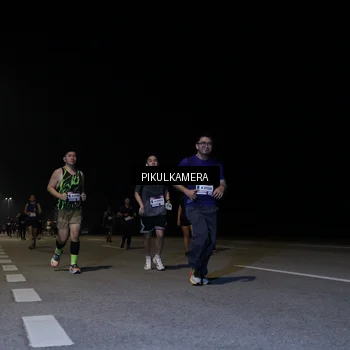 Runner Photo 7530776