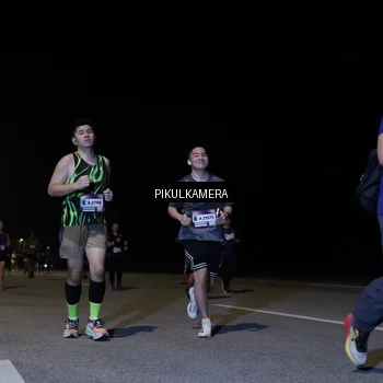 Runner Photo 7530783