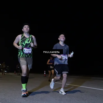 Runner Photo 7530797