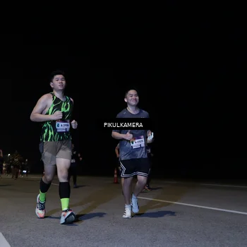 Runner Photo 7530798