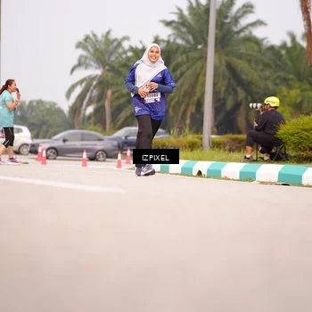 Runner Photo 7530810