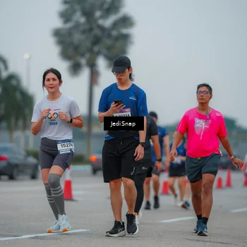 Runner Photo 7530820