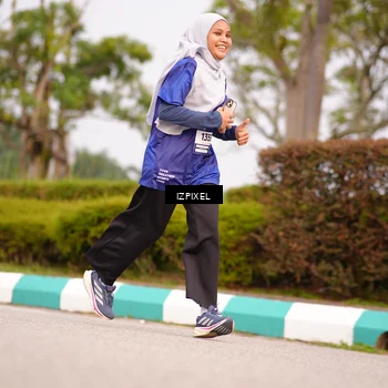 Runner Photo 7530835