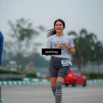 Runner Photo 7530840