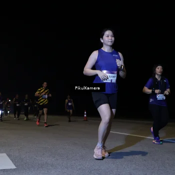 Runner Photo 7530856