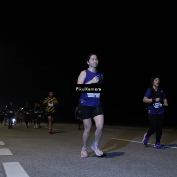 Runner Photo 7530862